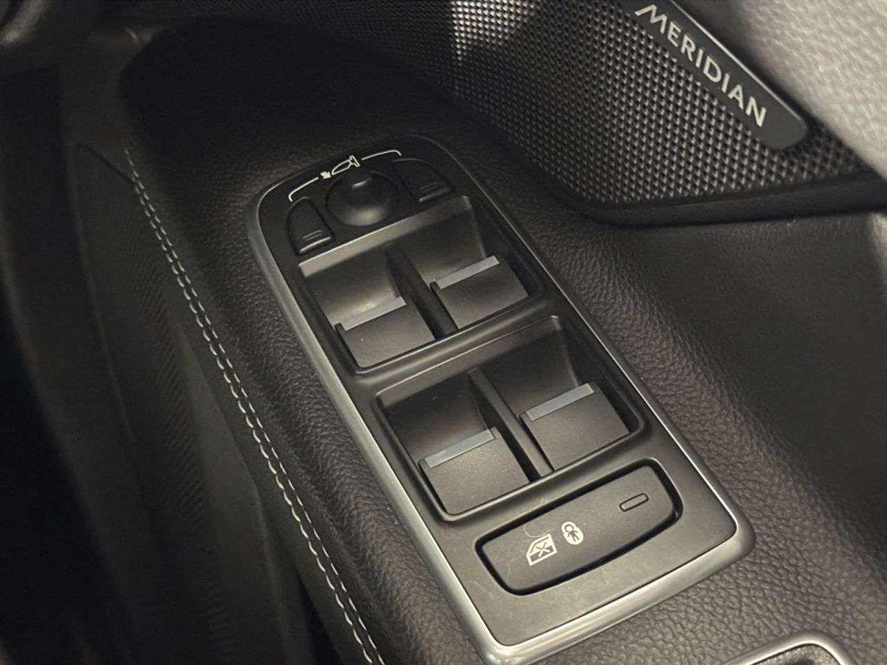 2016 JAGUAR XF 2016 JAGUAR XF