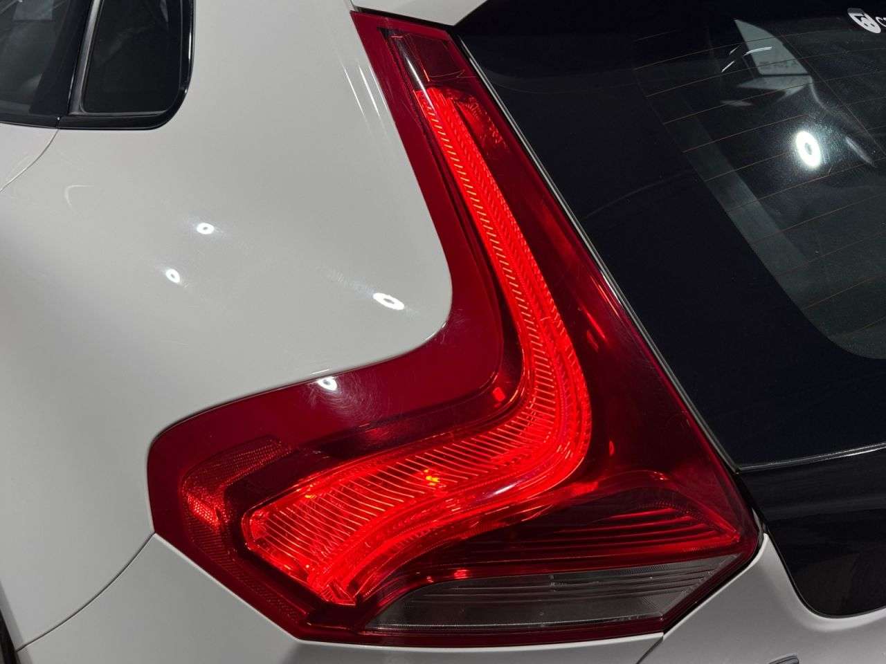 2018 VOLVO V40 CROSS COUNTRY 2018 VOLVO V40 CROSS COUNTRY
