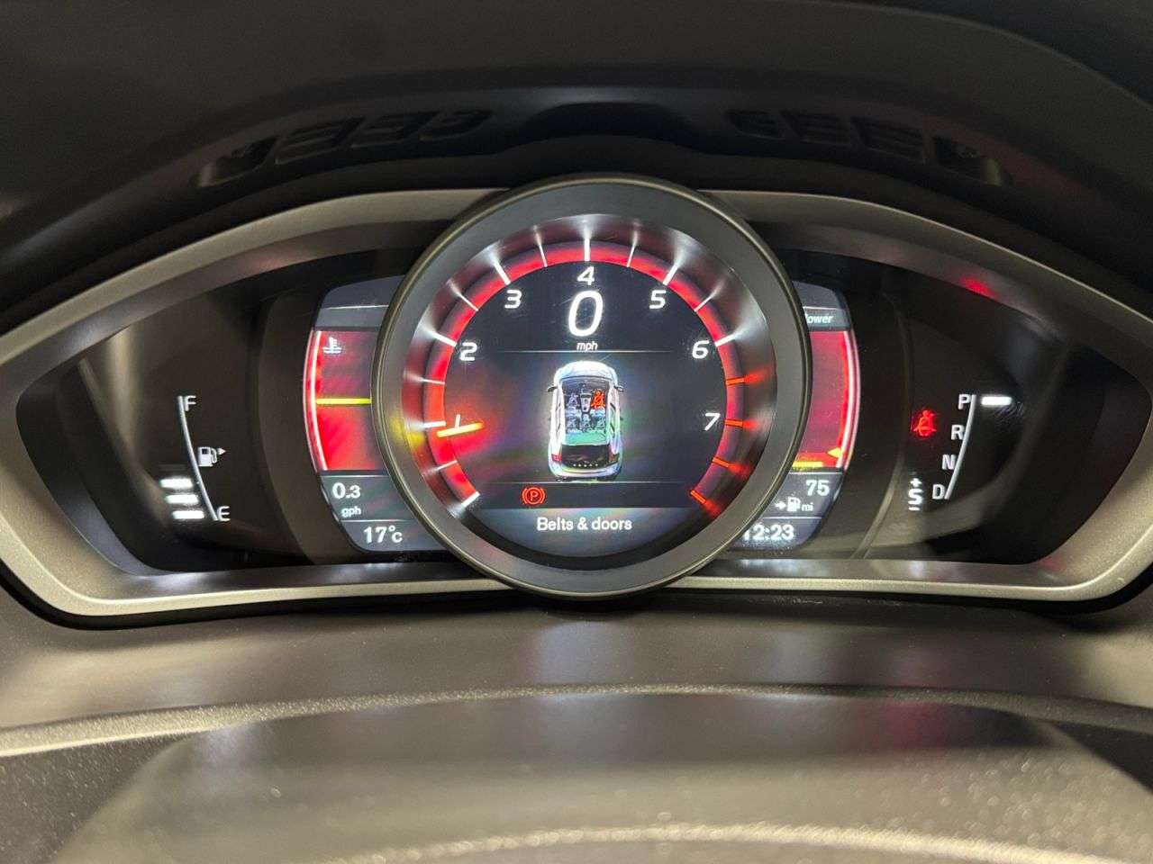 2018 VOLVO V40 CROSS COUNTRY 2018 VOLVO V40 CROSS COUNTRY