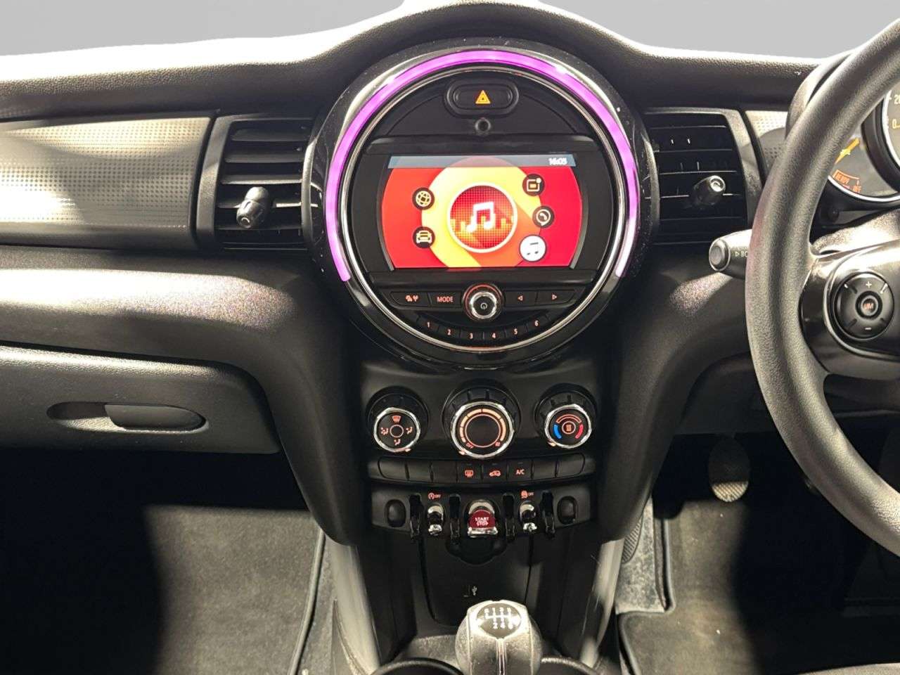 2018 MINI HATCH 2018 MINI HATCH