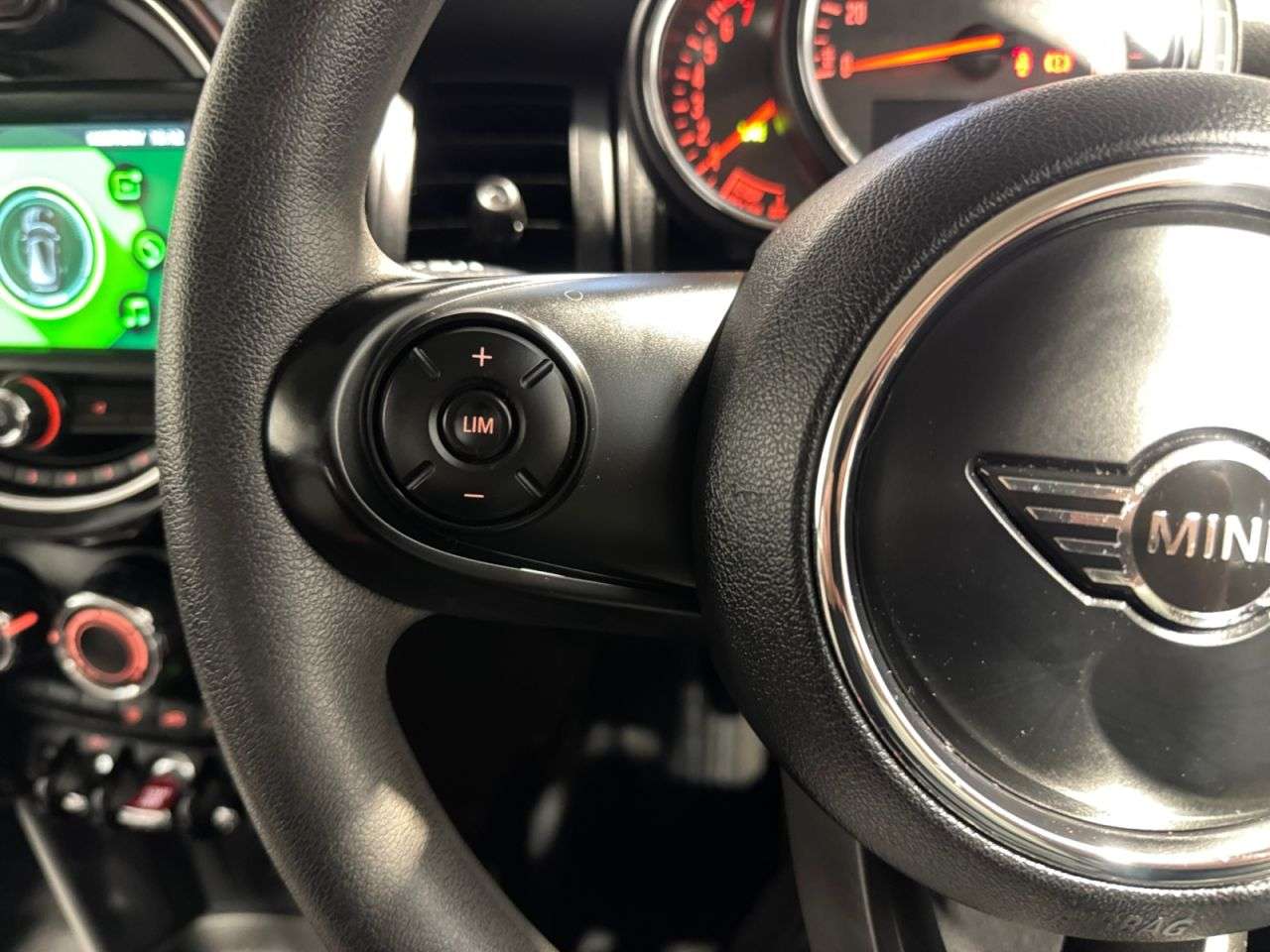 2018 MINI HATCH 2018 MINI HATCH