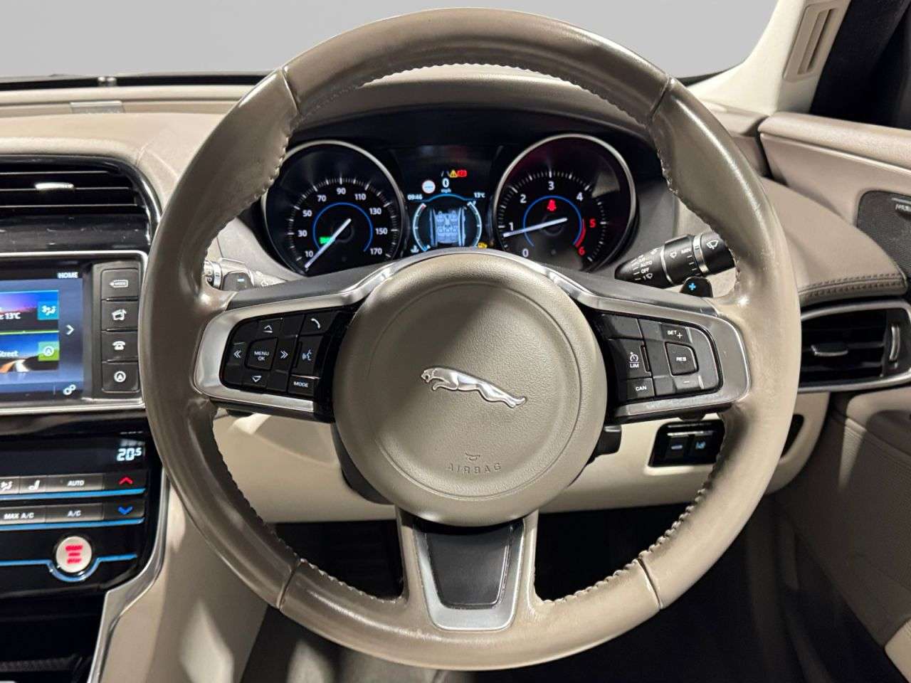 2018 JAGUAR XE 2018 JAGUAR XE