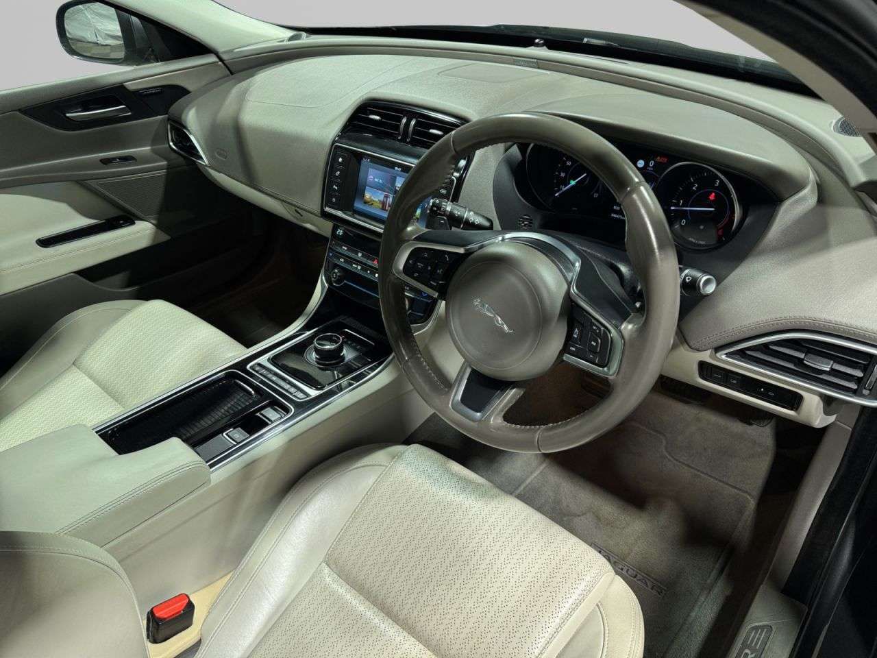 2018 JAGUAR XE 2018 JAGUAR XE