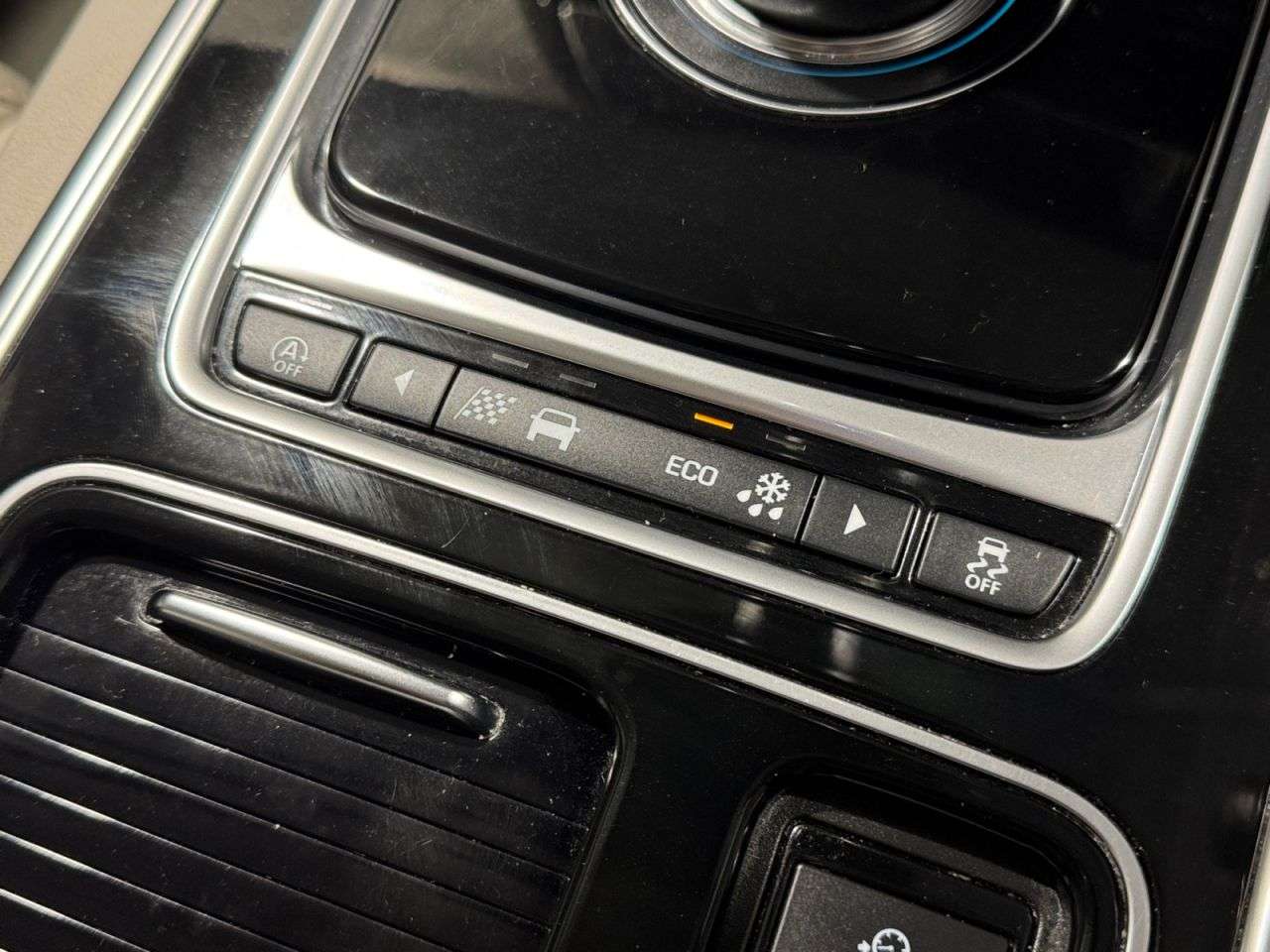 2018 JAGUAR XE 2018 JAGUAR XE