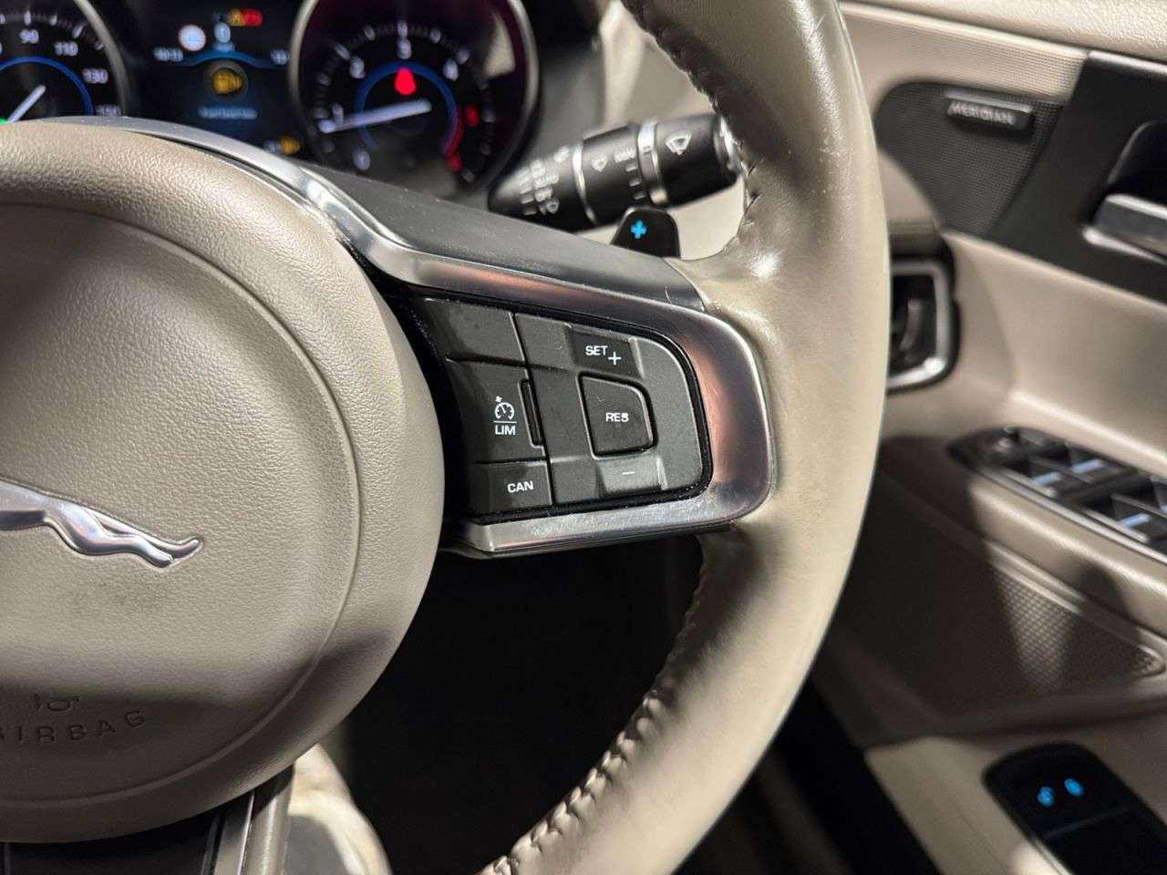 2018 JAGUAR XE 2018 JAGUAR XE