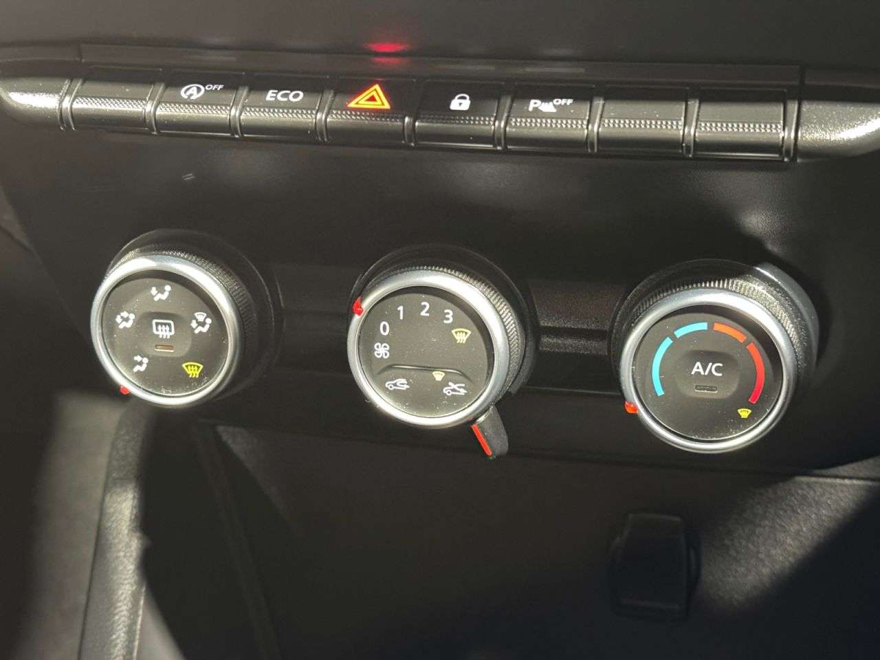 2019 DACIA DUSTER 2019 DACIA DUSTER