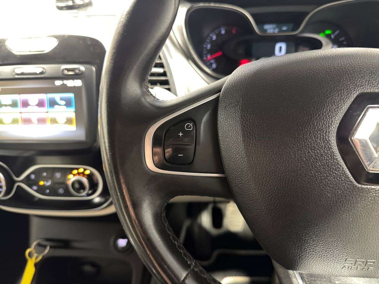 2019 RENAULT CAPTUR 2019 RENAULT CAPTUR
