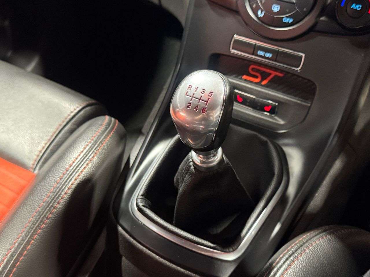 2015 FORD FIESTA 2015 FORD FIESTA