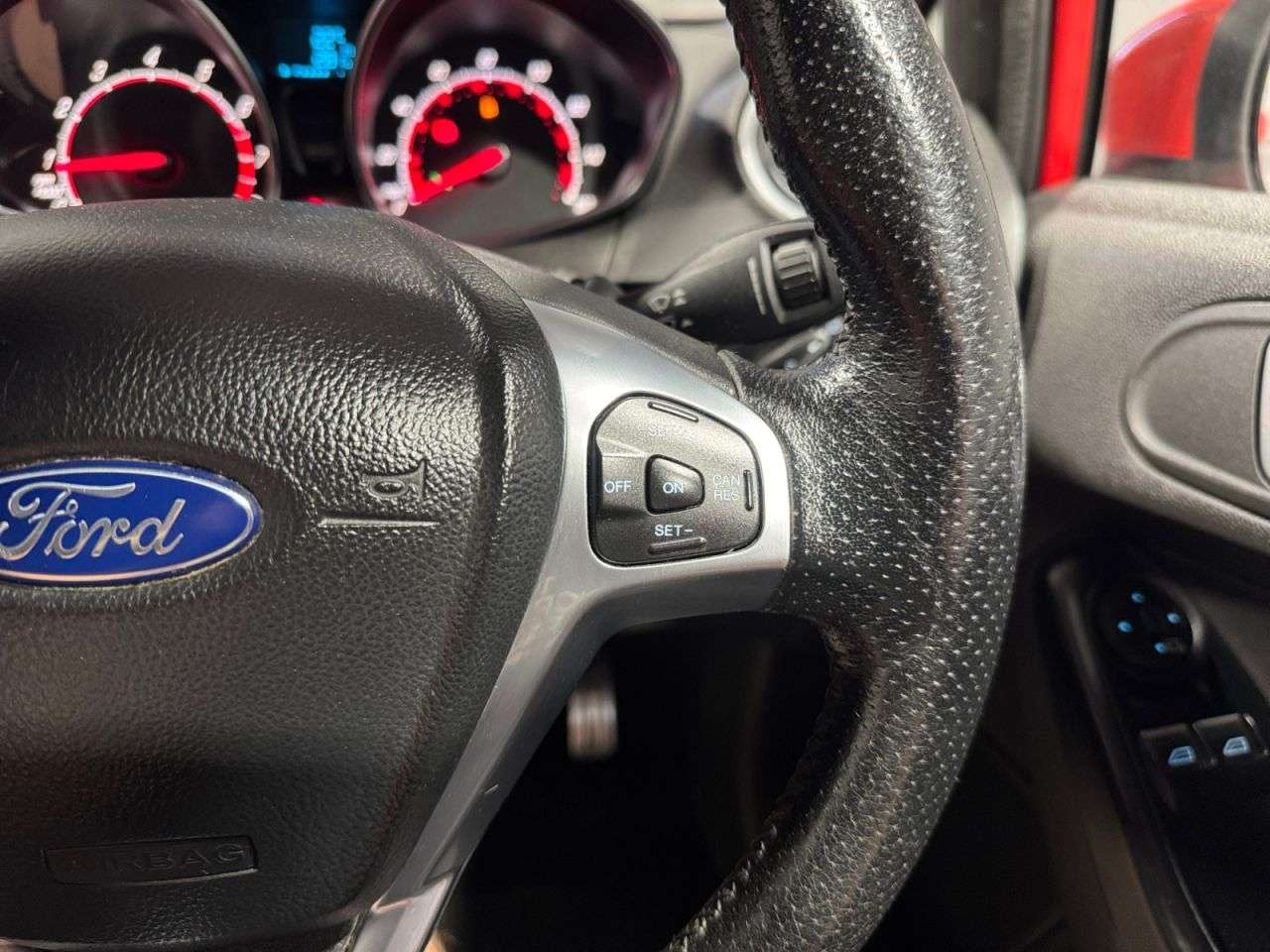 2015 FORD FIESTA 2015 FORD FIESTA