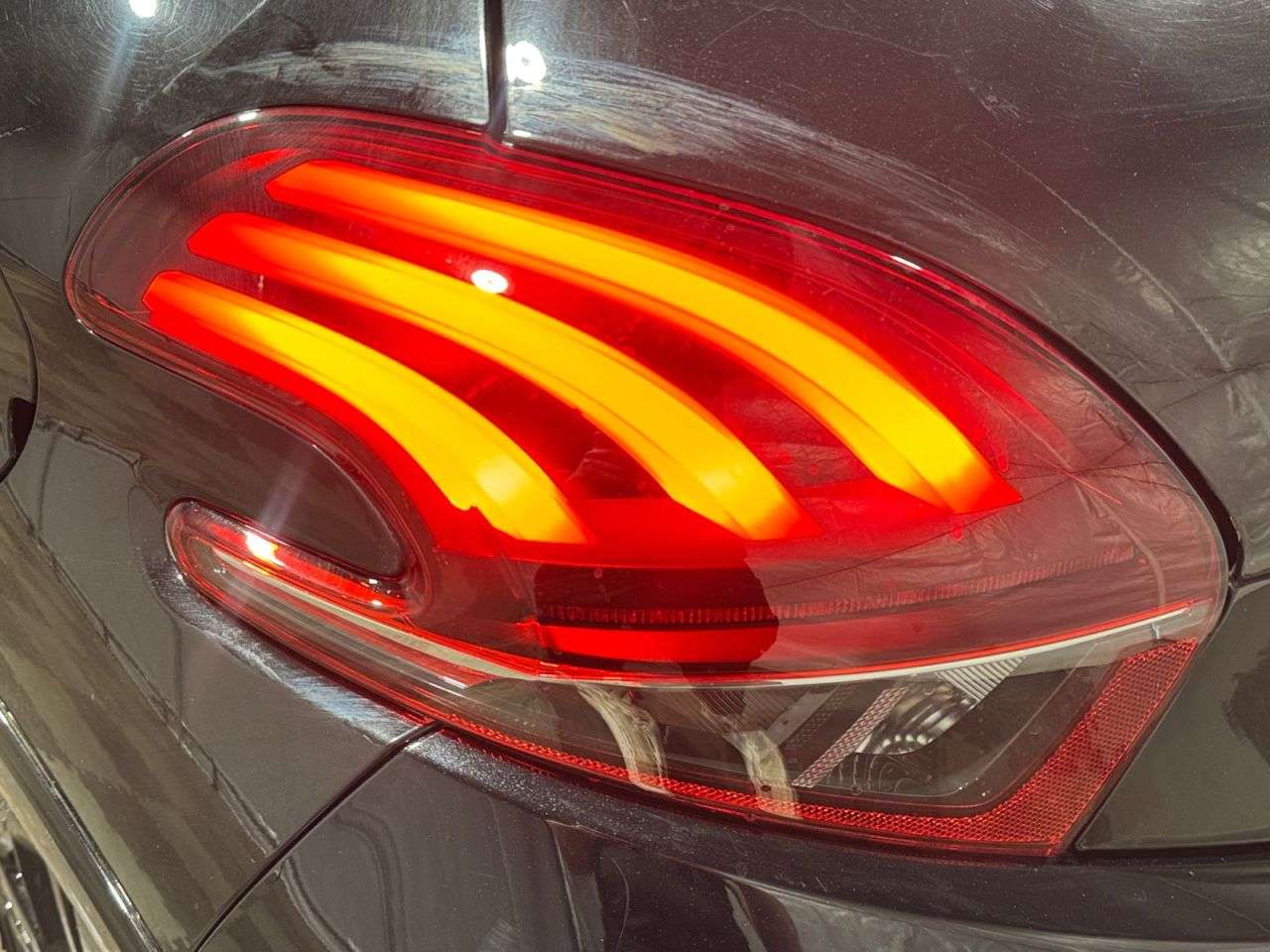 2015 PEUGEOT 208 2015 PEUGEOT 208