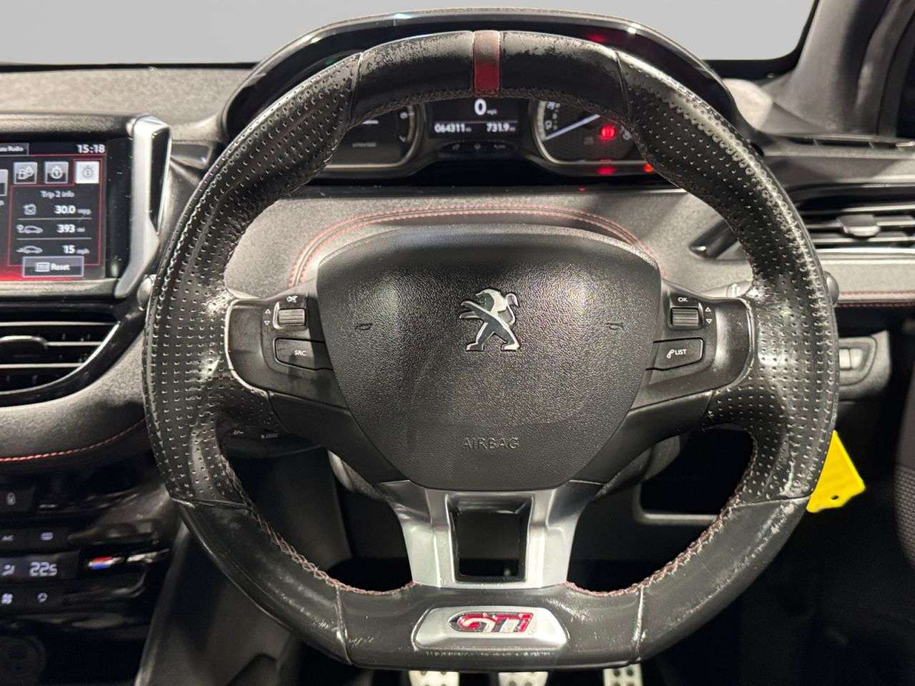 2015 PEUGEOT 208 2015 PEUGEOT 208