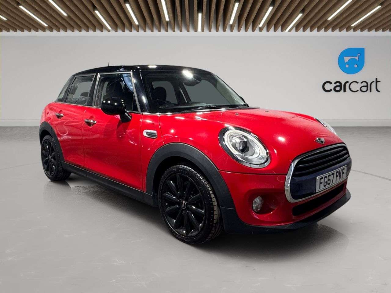 A 2017 MINI HATCH 1.5 Cooper Hatchback 5dr Petrol Manual Euro 6 (s/s) (136 ps) (Rates startin A 2017 MINI HATCH 1.5 Cooper Hatchback 5dr Petrol Manual Euro 6 (s/s) (136 ps) (Rates startin