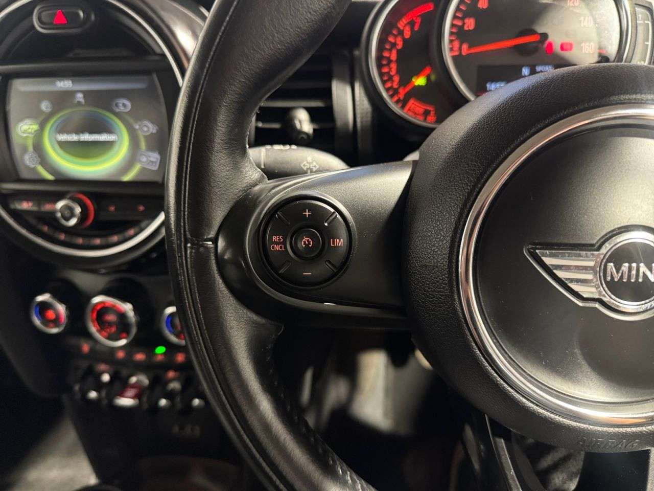 2017 MINI HATCH 2017 MINI HATCH