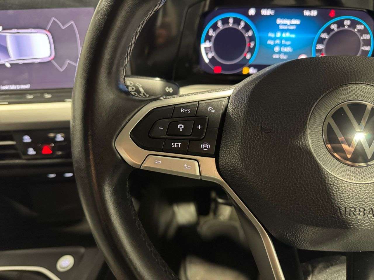 2021 VOLKSWAGEN GOLF 2021 VOLKSWAGEN GOLF