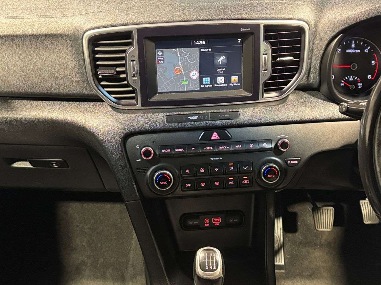 2017 KIA SPORTAGE 2017 KIA SPORTAGE