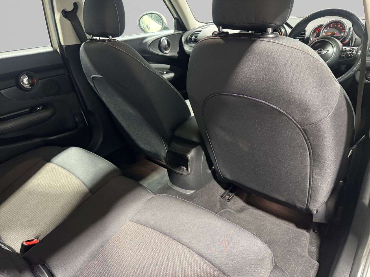 2017 MINI CLUBMAN 2017 MINI CLUBMAN