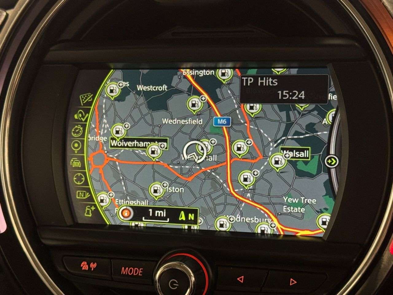 2017 MINI CLUBMAN 2017 MINI CLUBMAN