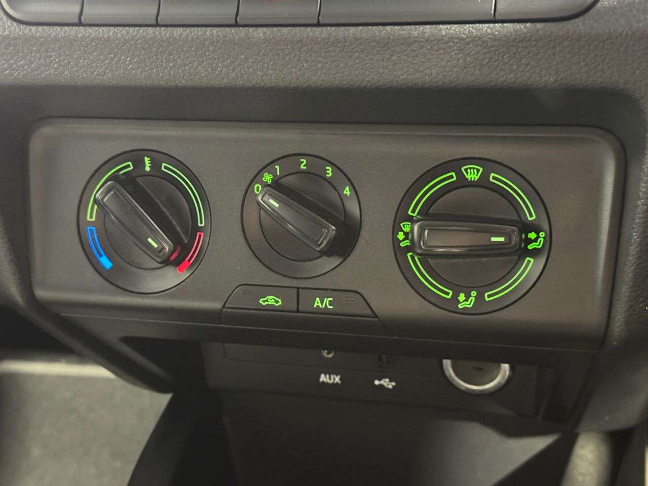 2016 SKODA FABIA 2016 SKODA FABIA