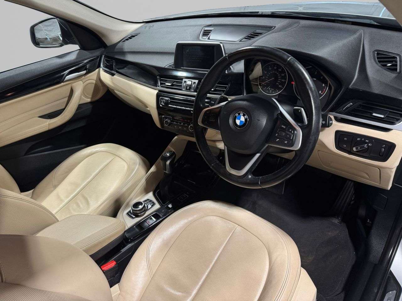 2016 BMW X1 2016 BMW X1