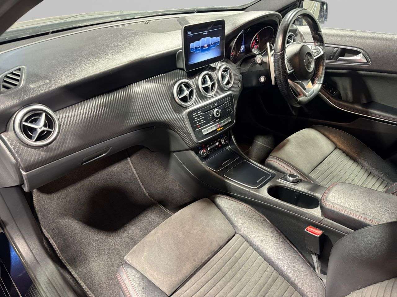 2017 MERCEDES-BENZ A-CLASS 2017 MERCEDES-BENZ A-CLASS