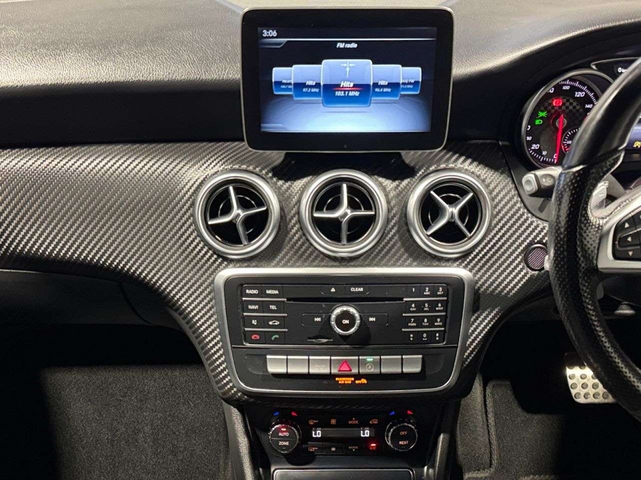 2017 MERCEDES-BENZ A-CLASS 2017 MERCEDES-BENZ A-CLASS