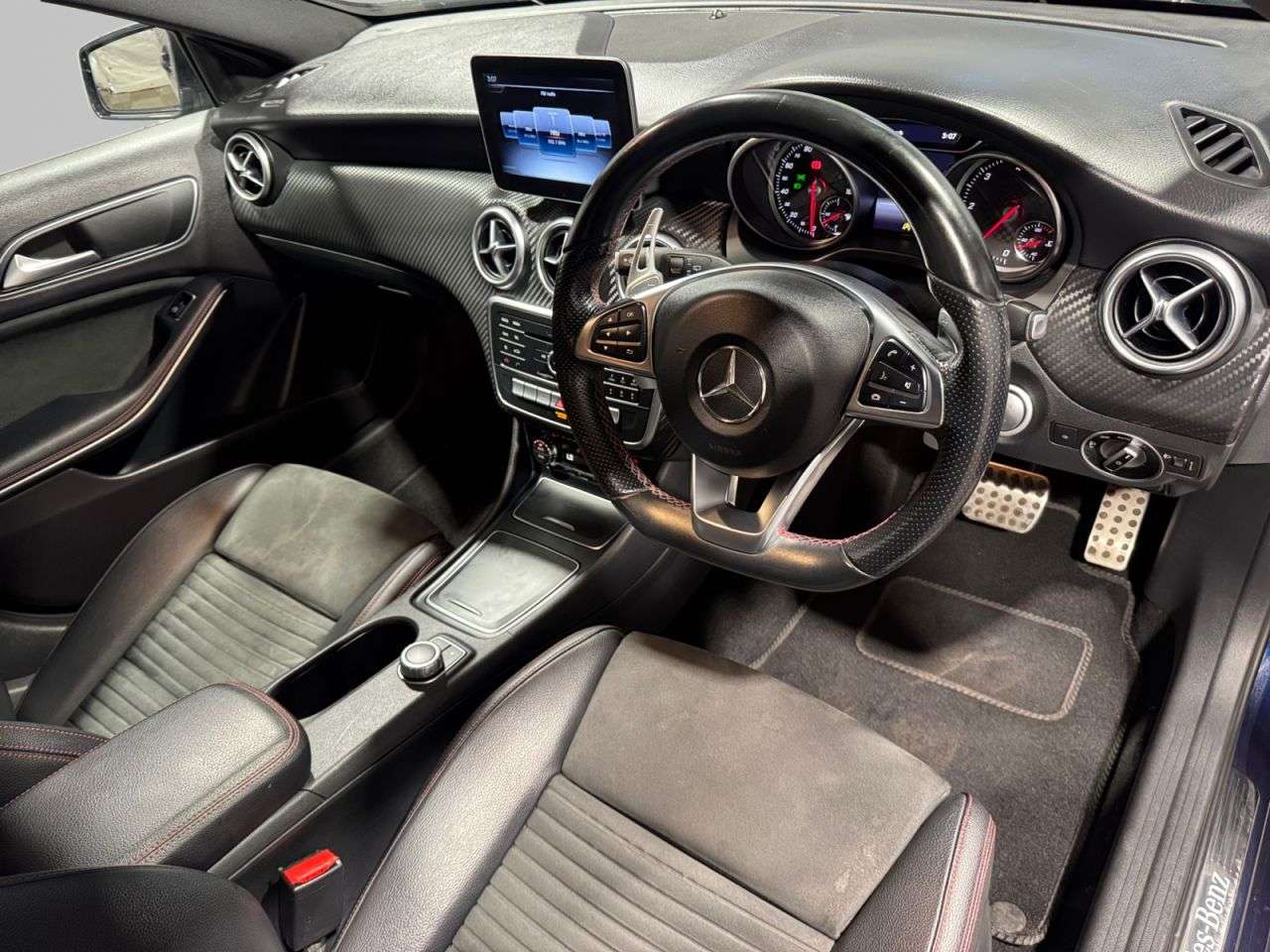 2017 MERCEDES-BENZ A-CLASS 2017 MERCEDES-BENZ A-CLASS