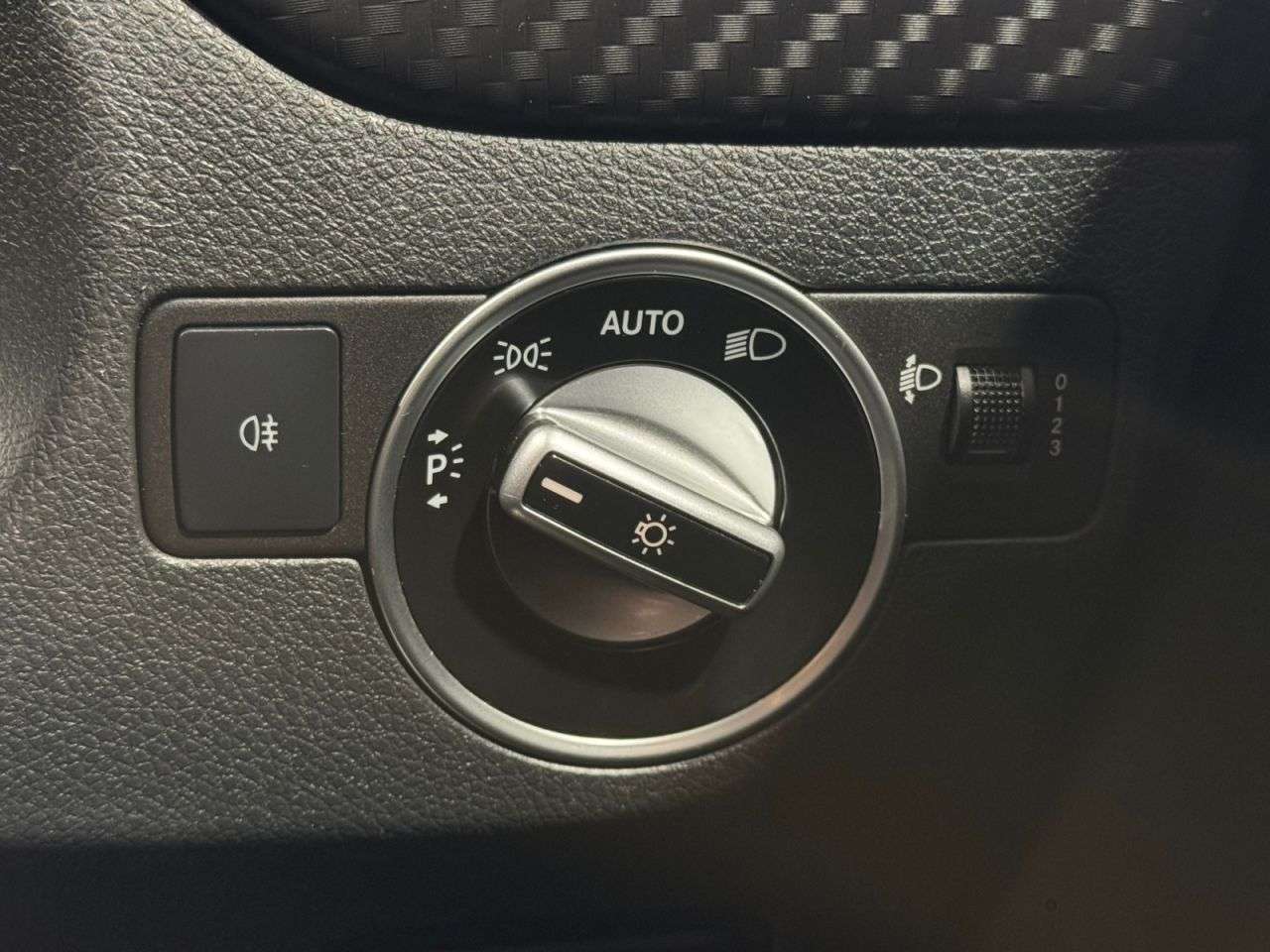 2017 MERCEDES-BENZ A-CLASS 2017 MERCEDES-BENZ A-CLASS