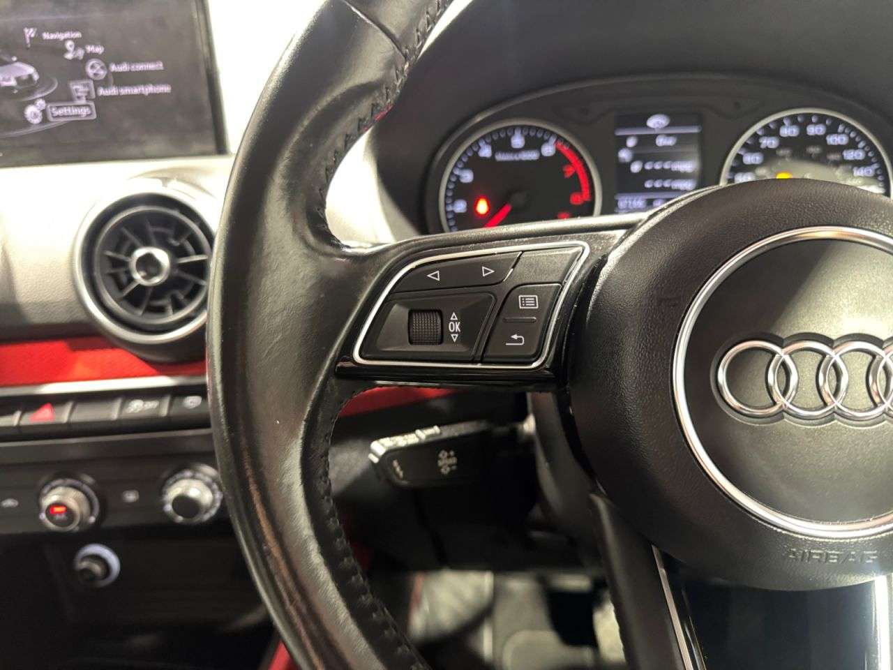 2017 AUDI Q2 2017 AUDI Q2