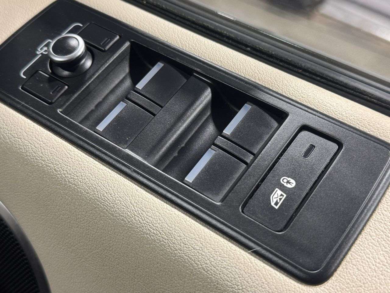 2017 LAND ROVER RANGE ROVER SPORT 2017 LAND ROVER RANGE ROVER SPORT