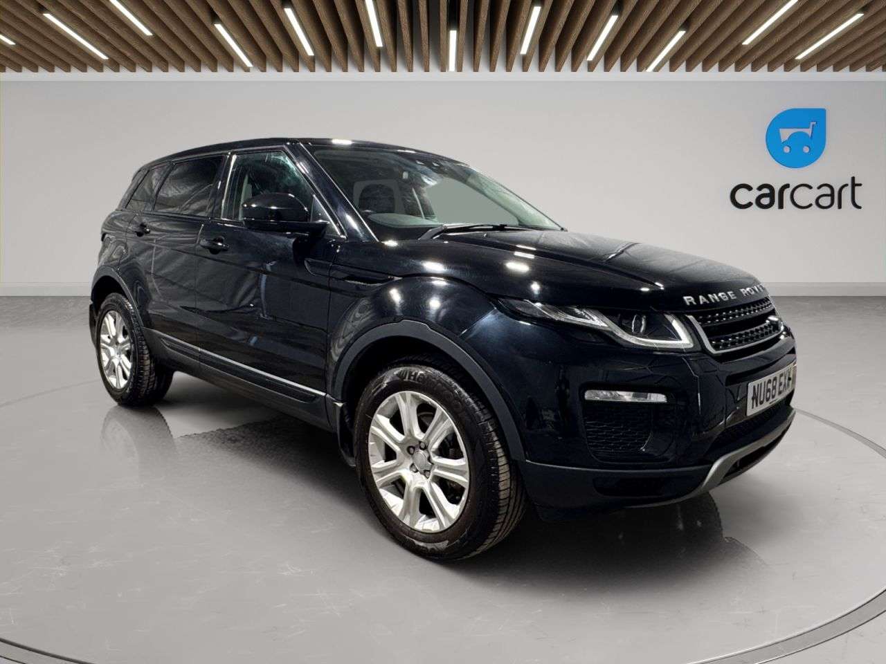 A 2018 LAND ROVER RANGE ROVER EVOQUE 2.0 TD4 SE Tech SUV 5dr Diesel Auto 4WD Euro 6 (s/s) (180 ps) (Rates starti A 2018 LAND ROVER RANGE ROVER EVOQUE 2.0 TD4 SE Tech SUV 5dr Diesel Auto 4WD Euro 6 (s/s) (180 ps) (Rates starti