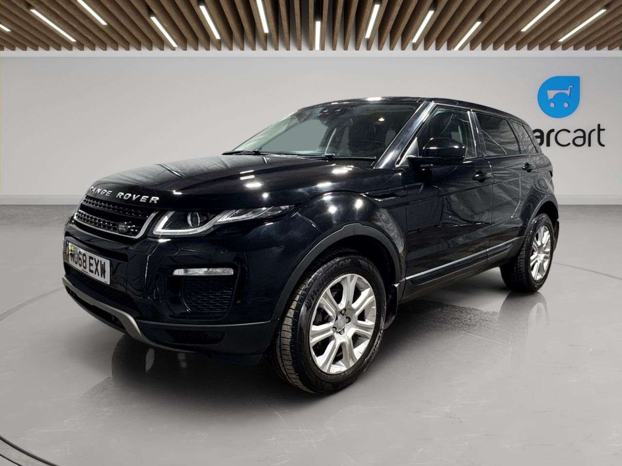 A 2018 LAND ROVER RANGE ROVER EVOQUE 2.0 TD4 SE Tech SUV 5dr Diesel Auto 4WD Euro 6 (s/s) (180 ps) (Rates starti A 2018 LAND ROVER RANGE ROVER EVOQUE 2.0 TD4 SE Tech SUV 5dr Diesel Auto 4WD Euro 6 (s/s) (180 ps) (Rates starti