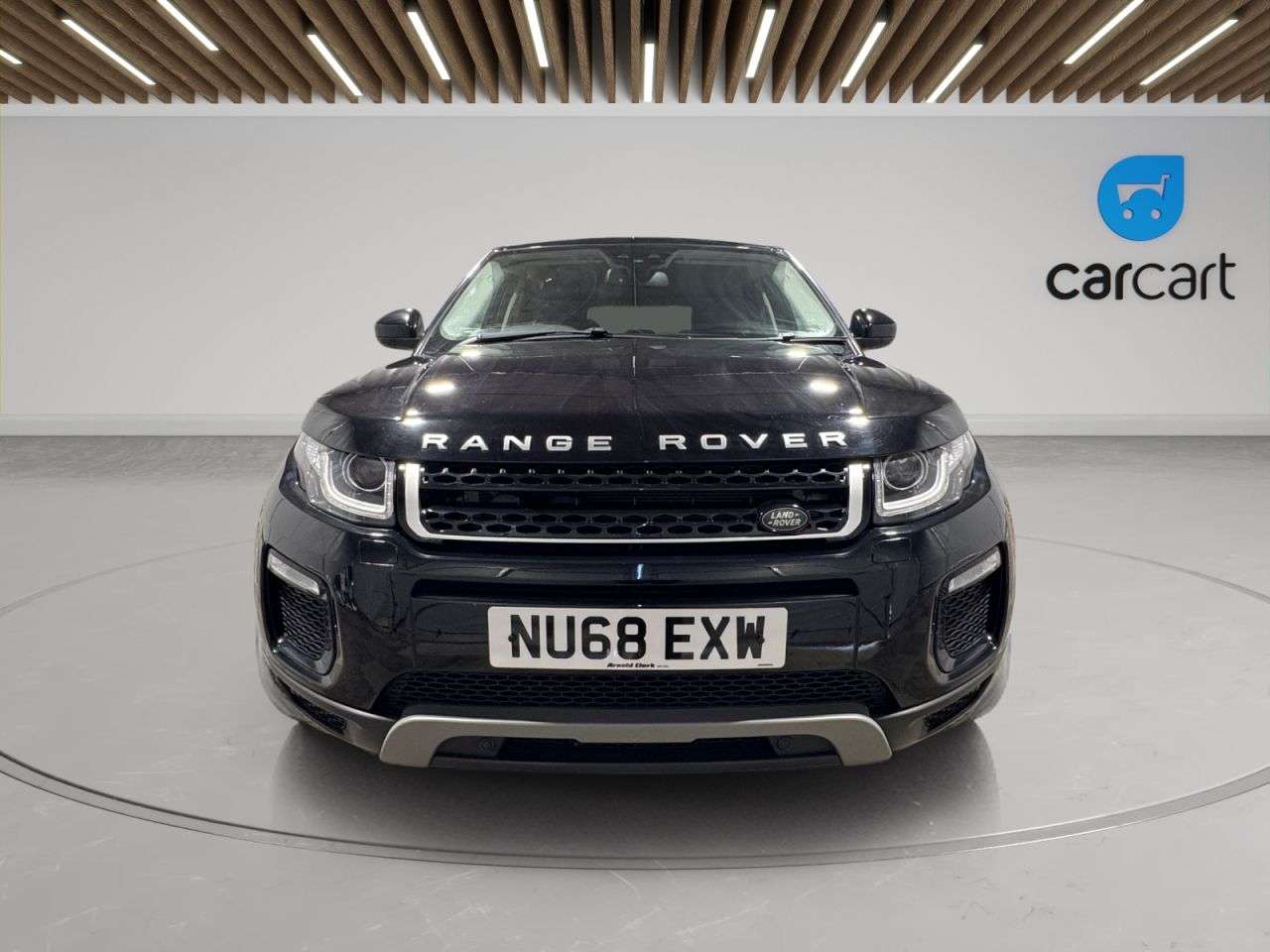 A 2018 LAND ROVER RANGE ROVER EVOQUE 2.0 TD4 SE Tech SUV 5dr Diesel Auto 4WD Euro 6 (s/s) (180 ps) (Rates starti A 2018 LAND ROVER RANGE ROVER EVOQUE 2.0 TD4 SE Tech SUV 5dr Diesel Auto 4WD Euro 6 (s/s) (180 ps) (Rates starti
