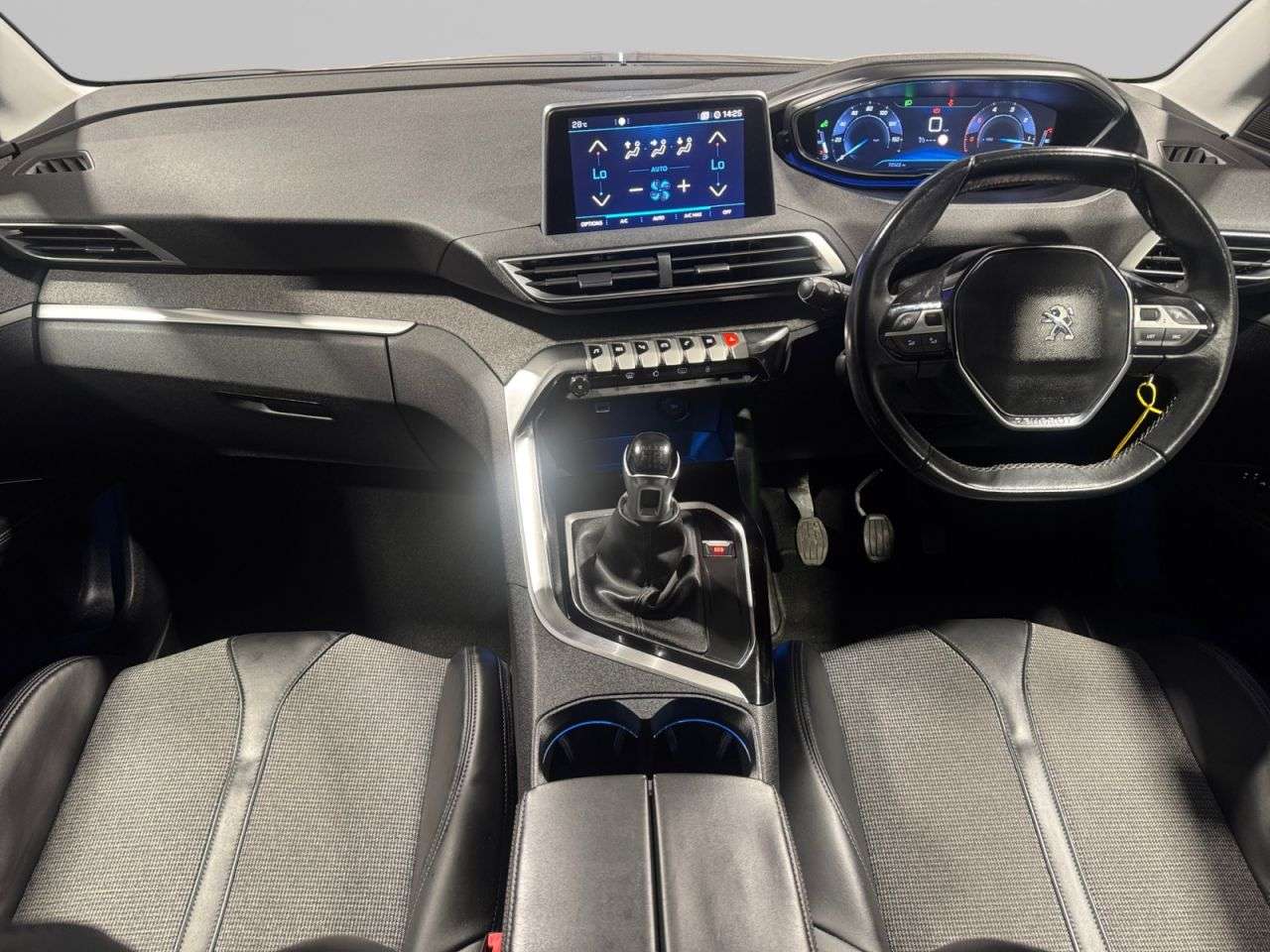 2017 PEUGEOT 3008 2017 PEUGEOT 3008
