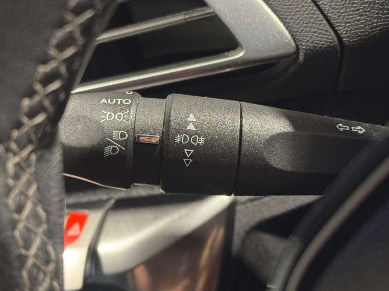 2017 PEUGEOT 3008 2017 PEUGEOT 3008