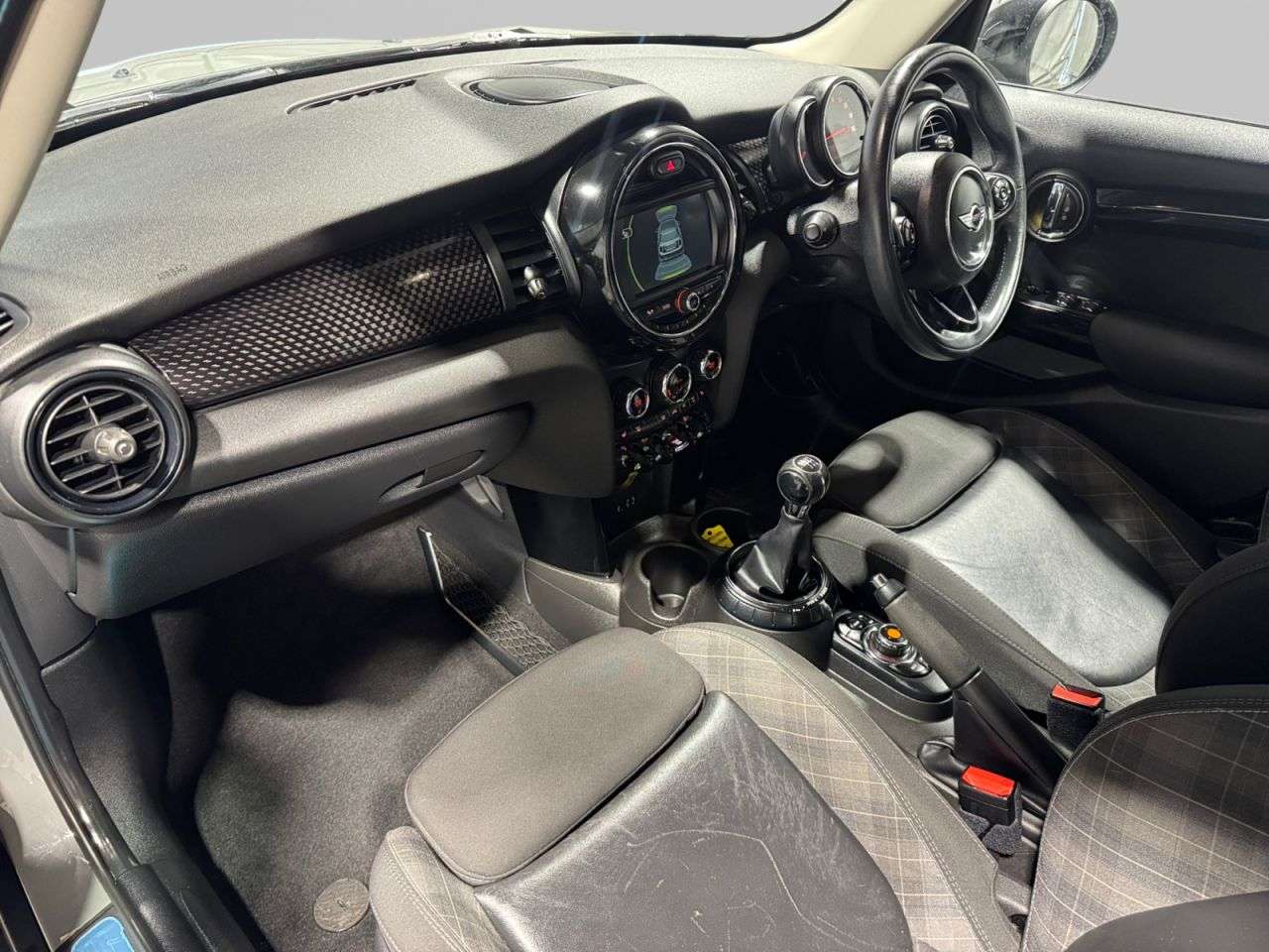 2017 MINI HATCH 2017 MINI HATCH