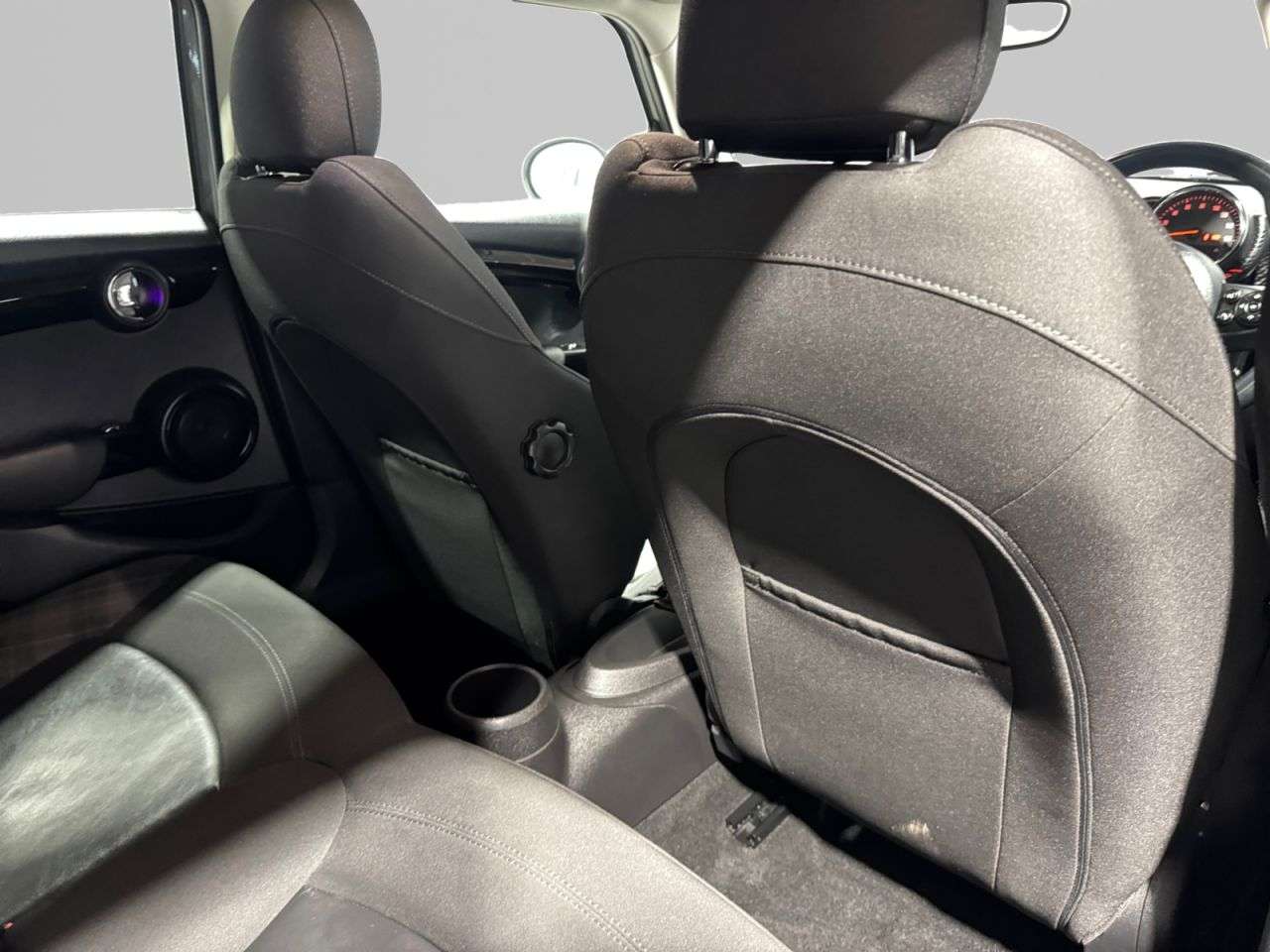 2017 MINI HATCH 2017 MINI HATCH