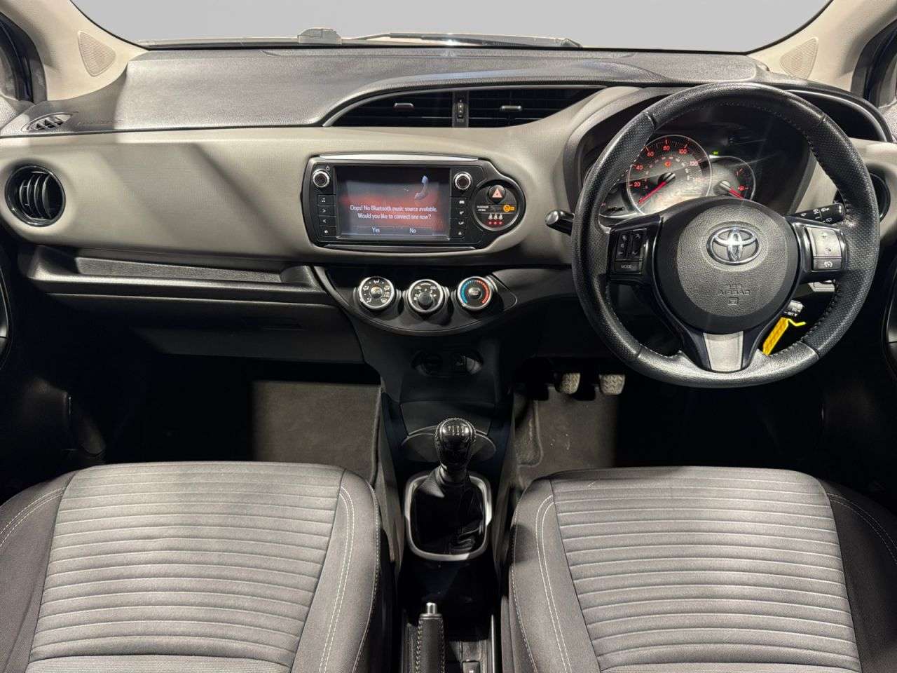 2016 TOYOTA YARIS 2016 TOYOTA YARIS