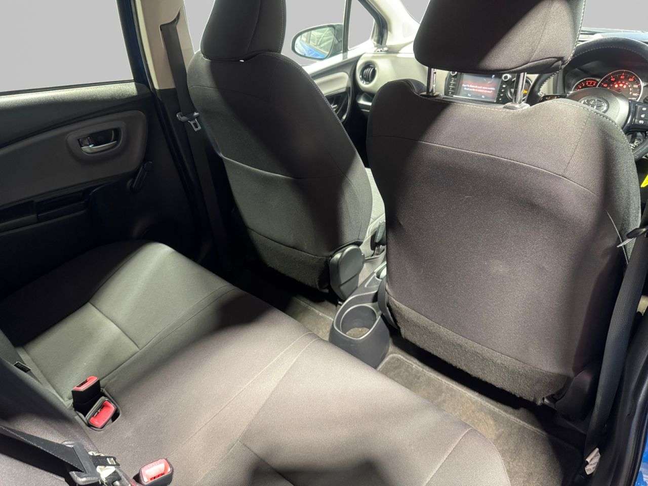 2016 TOYOTA YARIS 2016 TOYOTA YARIS