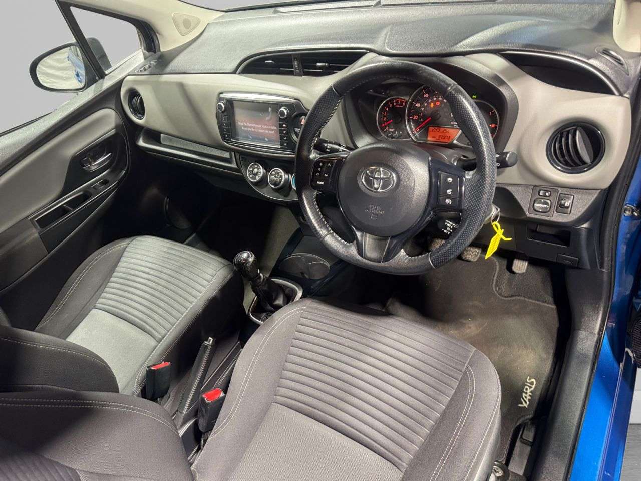 2016 TOYOTA YARIS 2016 TOYOTA YARIS
