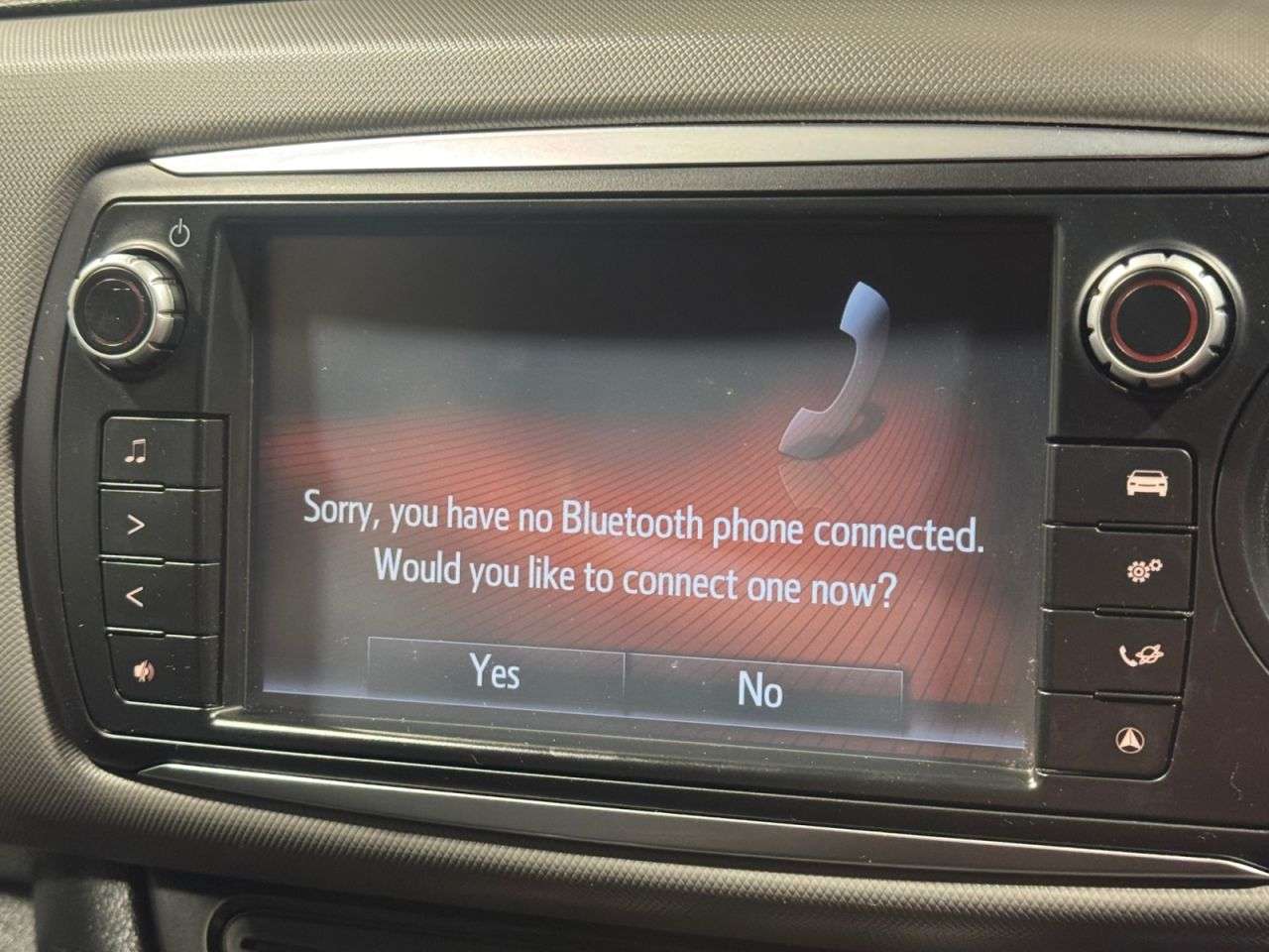 2016 TOYOTA YARIS 2016 TOYOTA YARIS