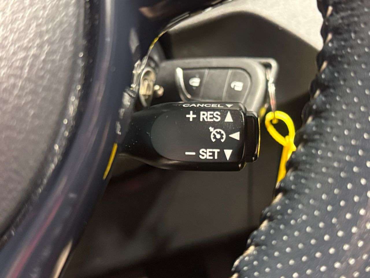 2016 TOYOTA YARIS 2016 TOYOTA YARIS