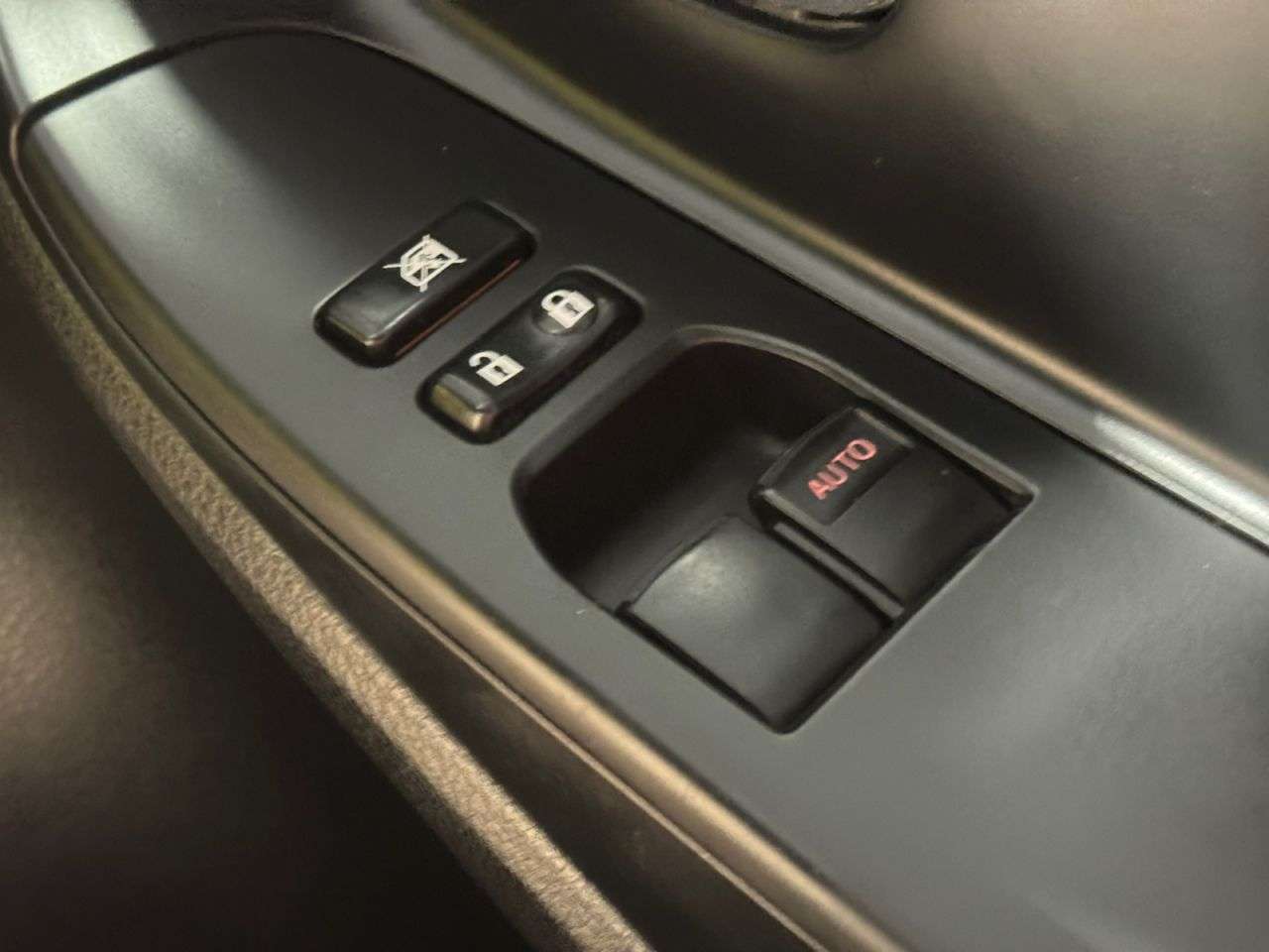 2016 TOYOTA YARIS 2016 TOYOTA YARIS
