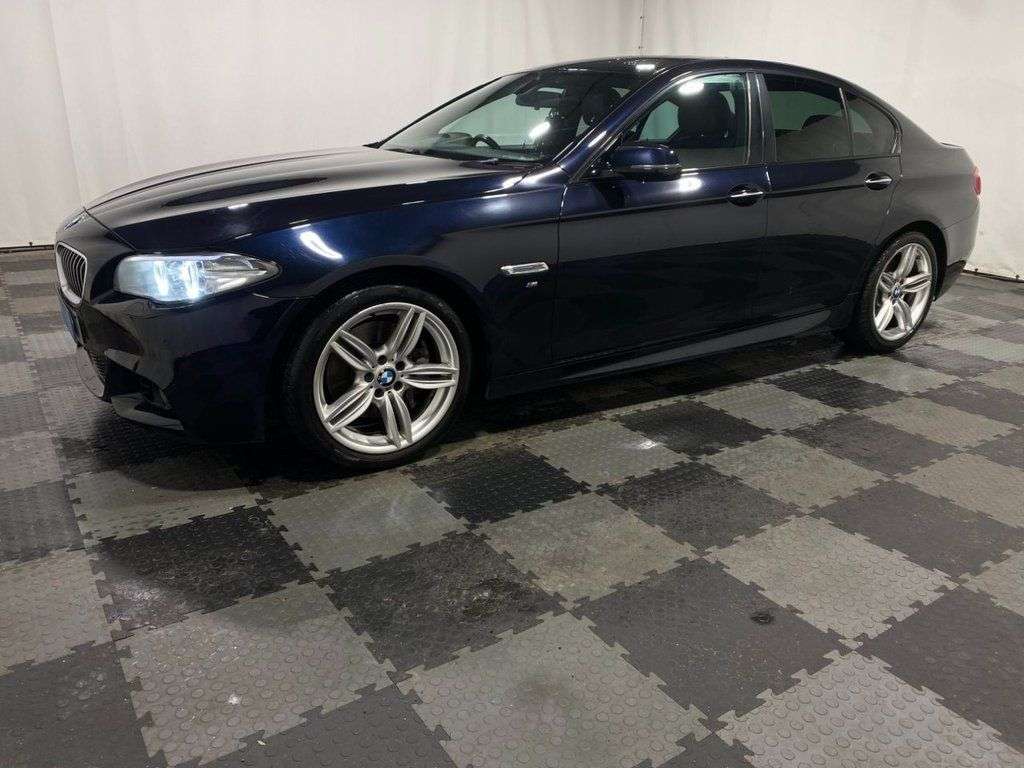 A 2015 BMW 5 SERIES 3.0 530d M Sport Saloon 4dr Diesel Auto Euro 6 (s/s) (258 ps) (Rates starti A 2015 BMW 5 SERIES 3.0 530d M Sport Saloon 4dr Diesel Auto Euro 6 (s/s) (258 ps) (Rates starti