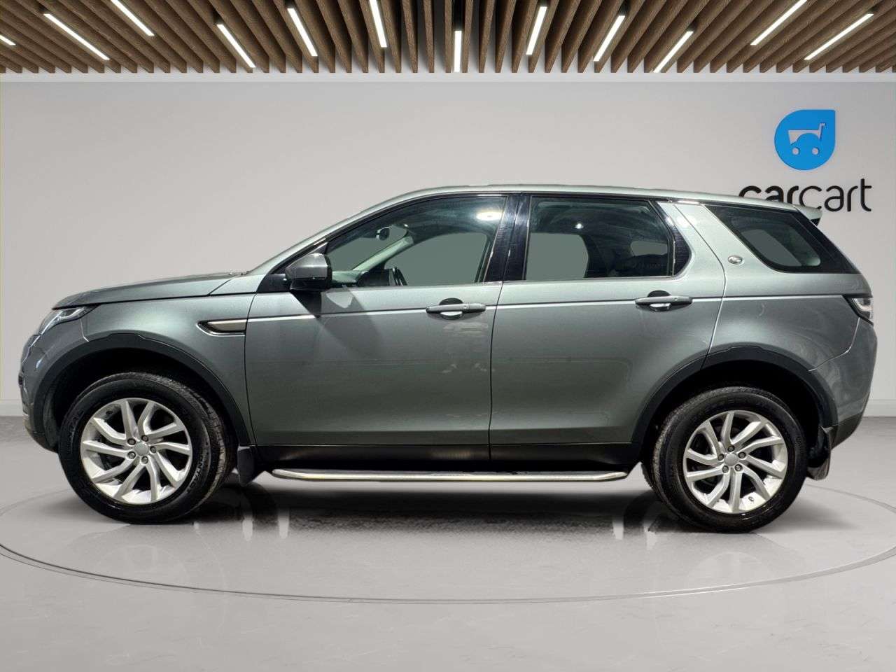 A 2019 LAND ROVER DISCOVERY SPORT 2.0 TD4 SE Tech SUV 5dr Diesel Manual 4WD Euro 6 (s/s) (5 Seat) (150 ps) (R A 2019 LAND ROVER DISCOVERY SPORT 2.0 TD4 SE Tech SUV 5dr Diesel Manual 4WD Euro 6 (s/s) (5 Seat) (150 ps) (R