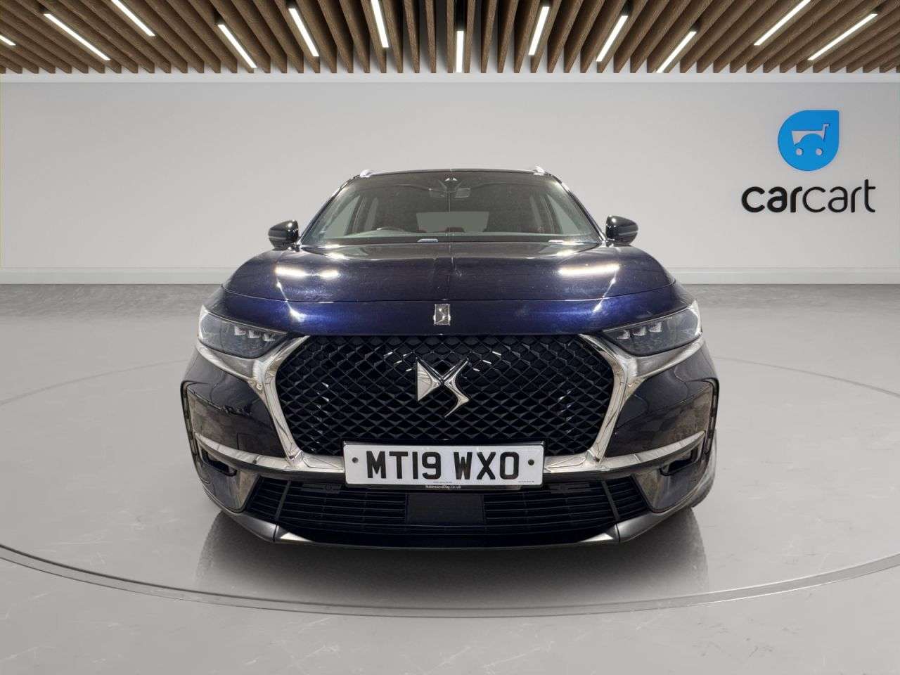 A 2019 DS AUTOMOBILES DS 7 CROSSBACK 1.6 PureTech GPF Prestige Crossback 5dr Petrol EAT8 Euro 6 (s/s) (225 ps) ( A 2019 DS AUTOMOBILES DS 7 CROSSBACK 1.6 PureTech GPF Prestige Crossback 5dr Petrol EAT8 Euro 6 (s/s) (225 ps) (