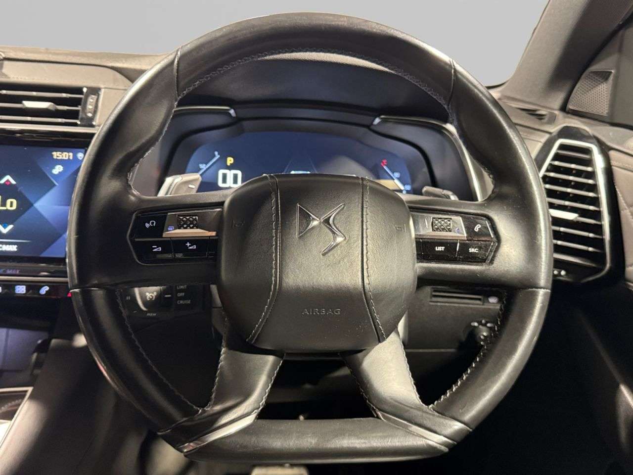 2019 DS AUTOMOBILES DS 7 CROSSBACK 2019 DS AUTOMOBILES DS 7 CROSSBACK