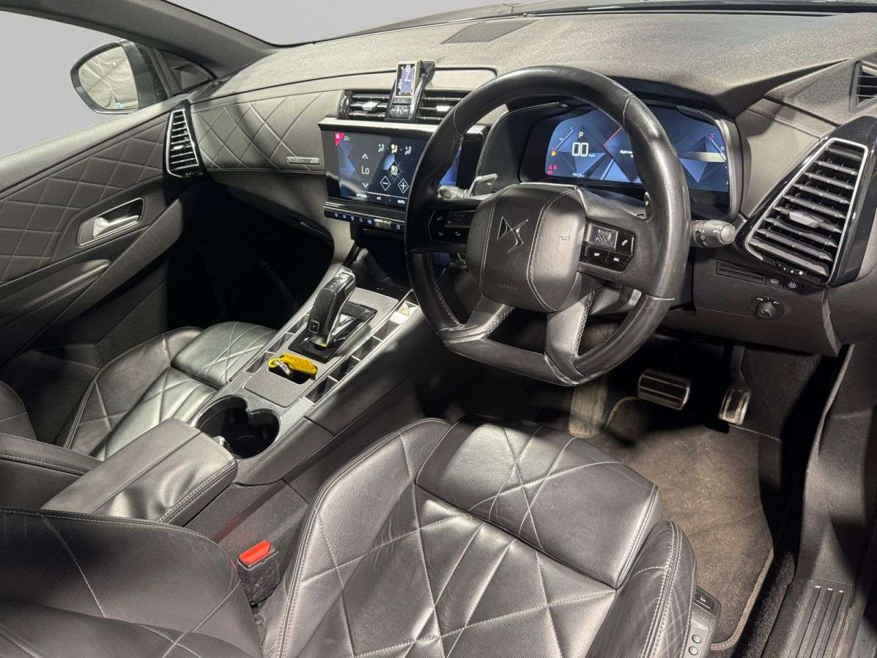 2019 DS AUTOMOBILES DS 7 CROSSBACK 2019 DS AUTOMOBILES DS 7 CROSSBACK