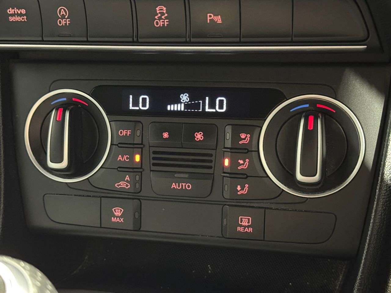 2016 AUDI Q3 2016 AUDI Q3