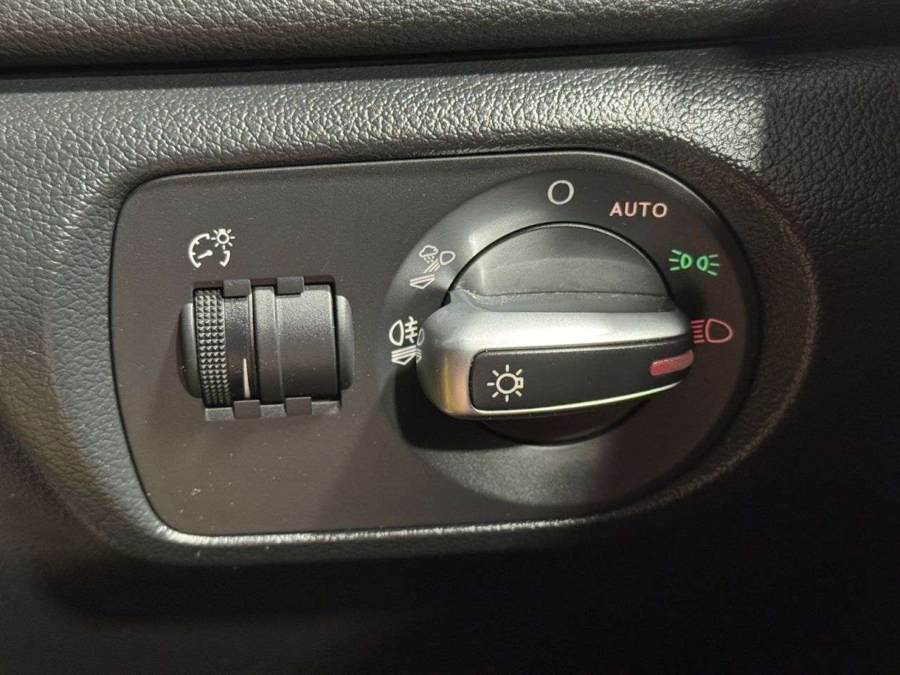 2016 AUDI Q3 2016 AUDI Q3