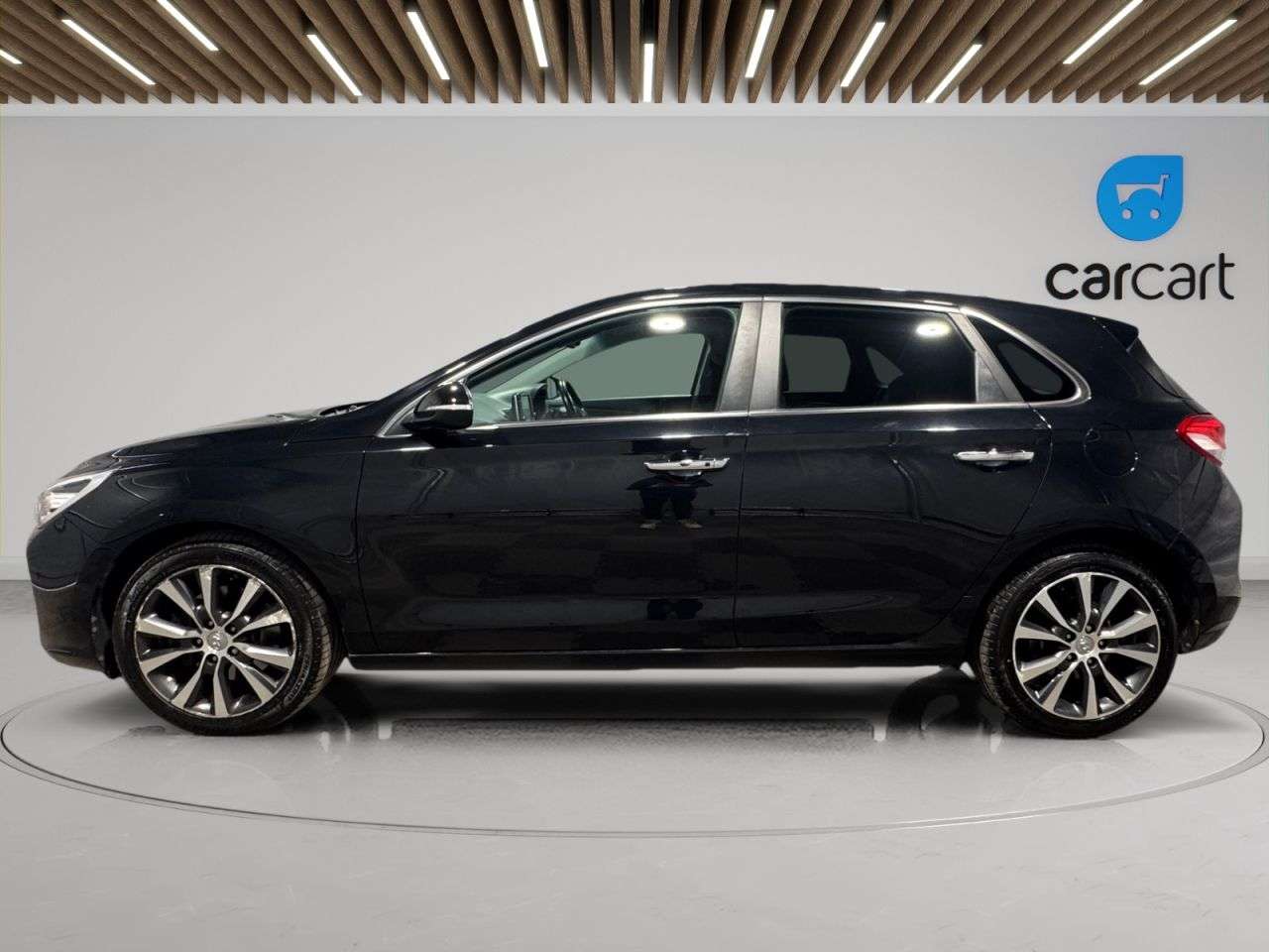 A 2018 HYUNDAI I30 1.6 CRDi Blue Drive Premium Hatchback 5dr Diesel DCT Euro 6 (s/s) (110 ps) A 2018 HYUNDAI I30 1.6 CRDi Blue Drive Premium Hatchback 5dr Diesel DCT Euro 6 (s/s) (110 ps)